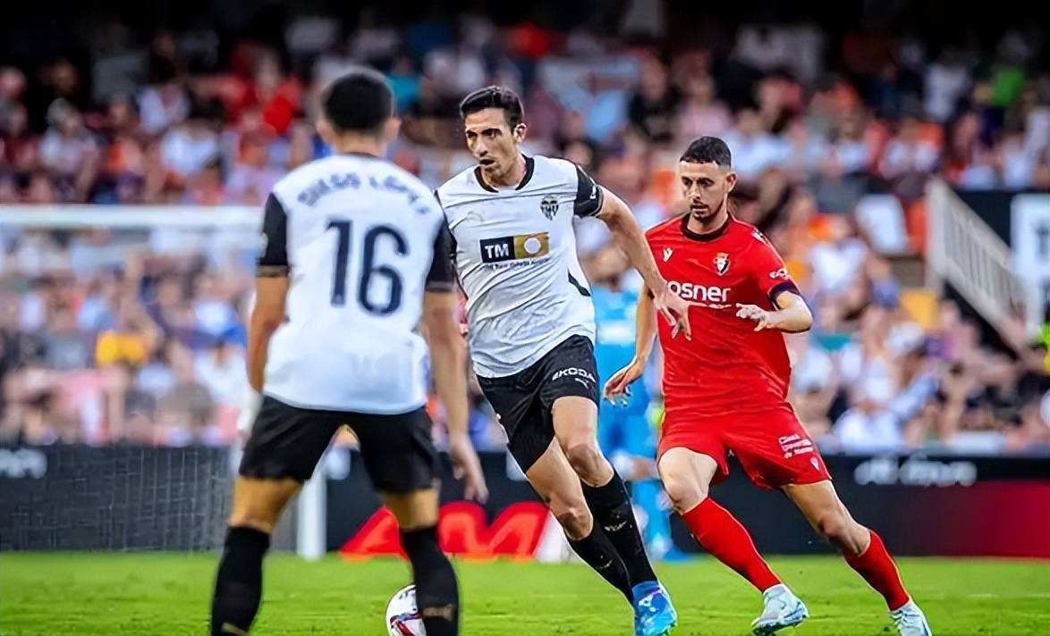 瓦伦西亚内部会议纪要流出：赛后远射贴柱；欧冠使命明确；年轻球员得到机会的简单介绍