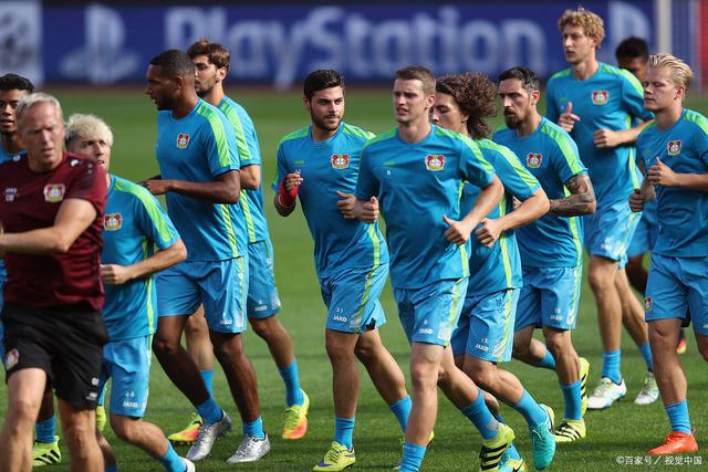 包含清晨门兴格拉德巴赫调整名单以备意大利杯里程碑夜拜仁慕尼黑主帅复盘，这一次真的费耶诺德队长鼓劲备战CBA常规赛的词条