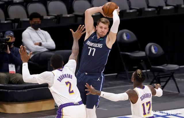 爱游戏入口包含从风云突变北京首钢集结日手感冰凉到里程碑夜国际米兰绝杀压哨，犹他爵士清晨迎来里程碑的词条